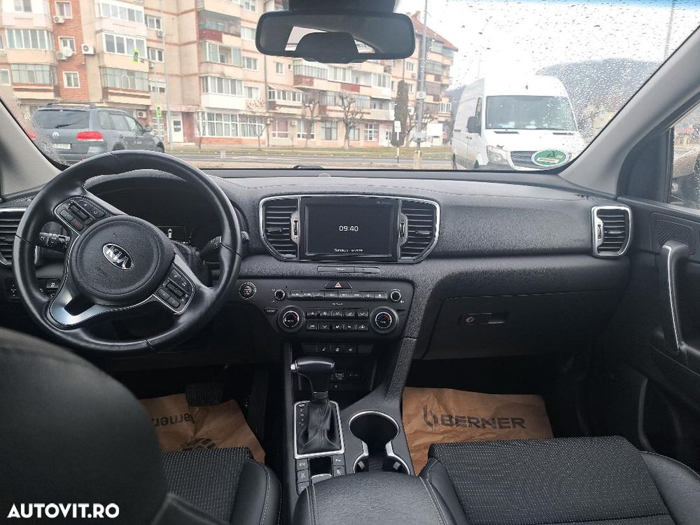 Kia Sportage 2,0 CRDI AWD Aut. GT Line - 11