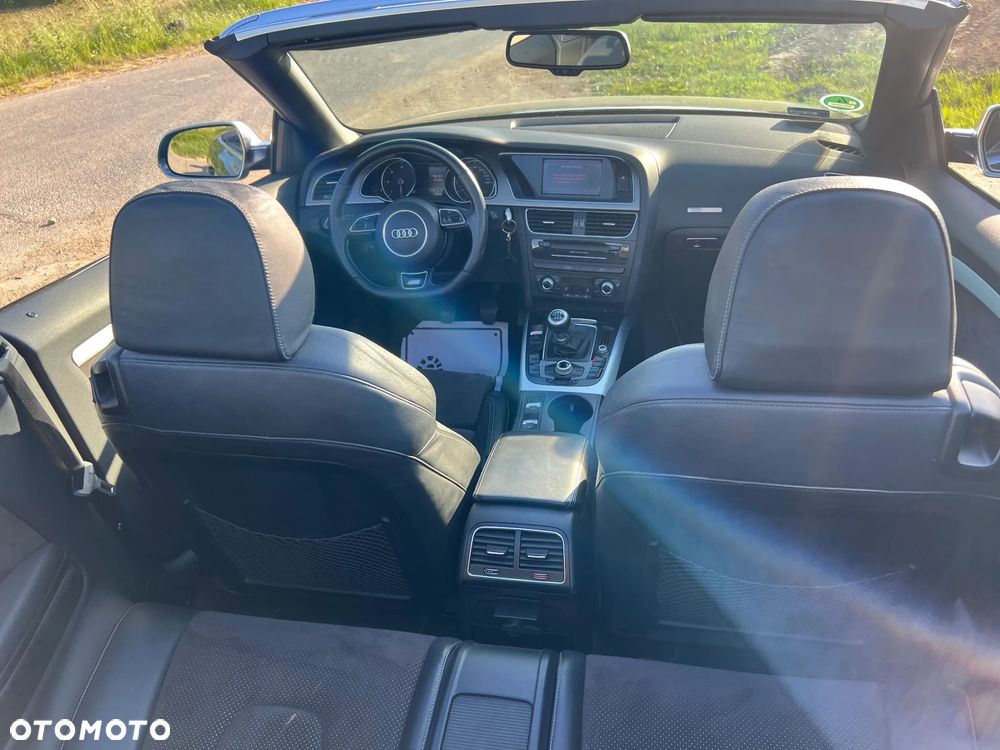 Audi A5 Cabrio 2.0 TDI DPF - 19