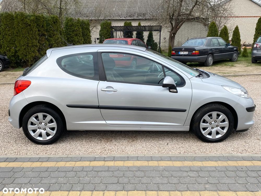 Peugeot 207 75 Urban Move - 22