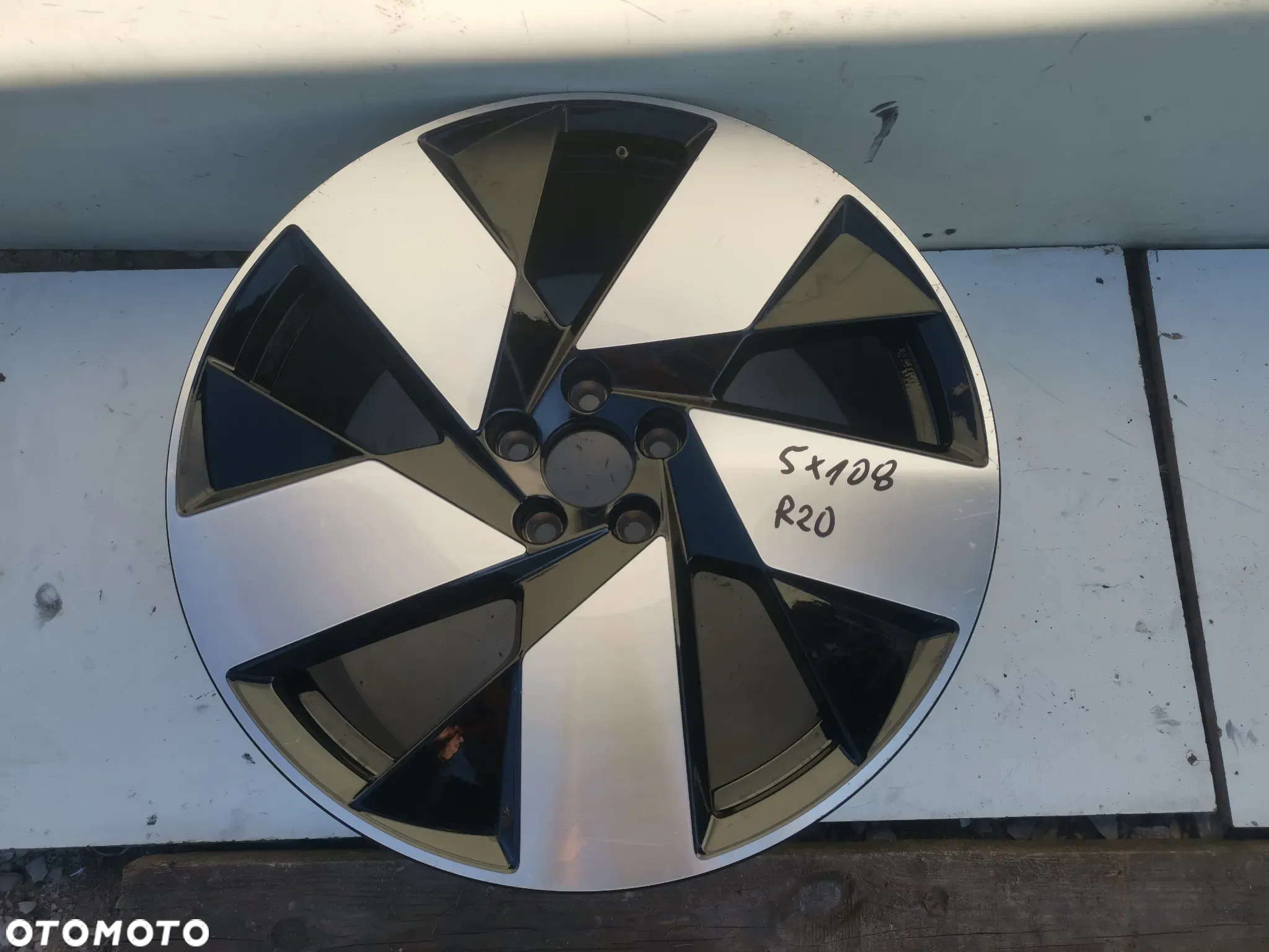 ALUFELGA Volvo,XC40 5X108 R20 9JX ET58,5 32143630 - 2