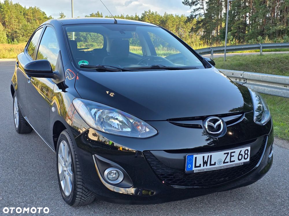 Mazda 2 1.5 Exclusive + - 23