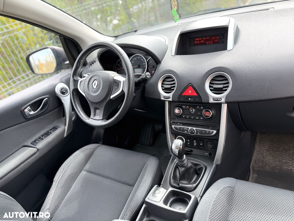 Renault Koleos 2.0 dCI FAP 4x4 Dynamique - 8