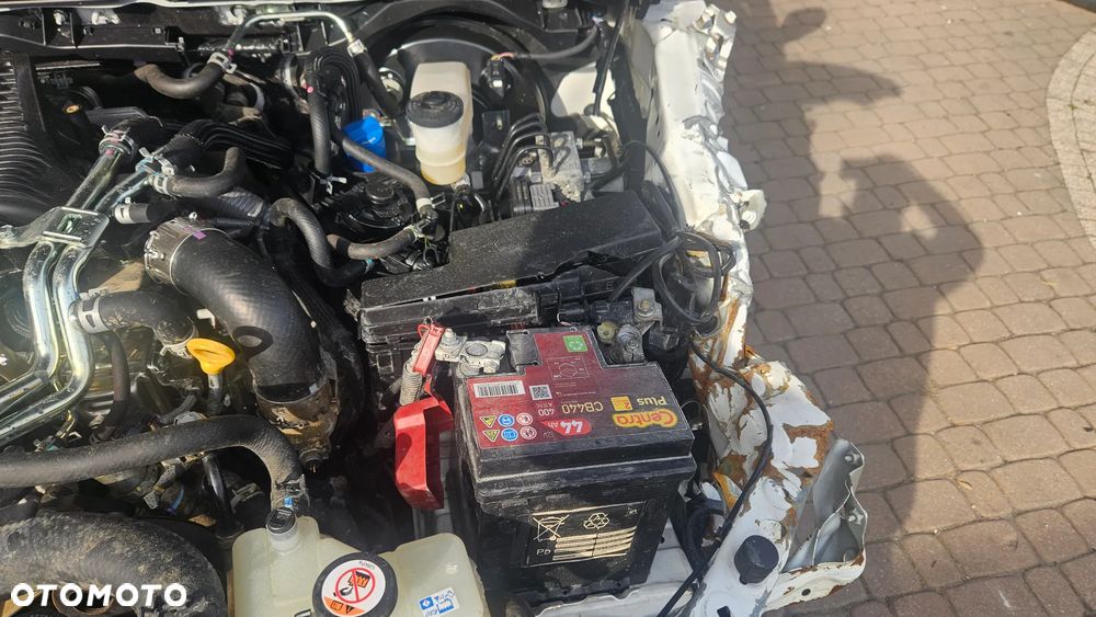 Toyota Hilux 2.8 D-4D Double Cab SR5 4x4 - 13