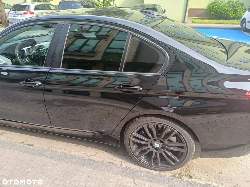 BMW Seria 3 318i Sport Line - 7