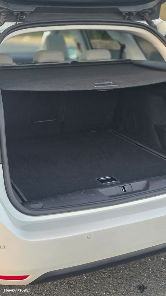 Peugeot 308 BlueHDi 130 Allure Pack - 32