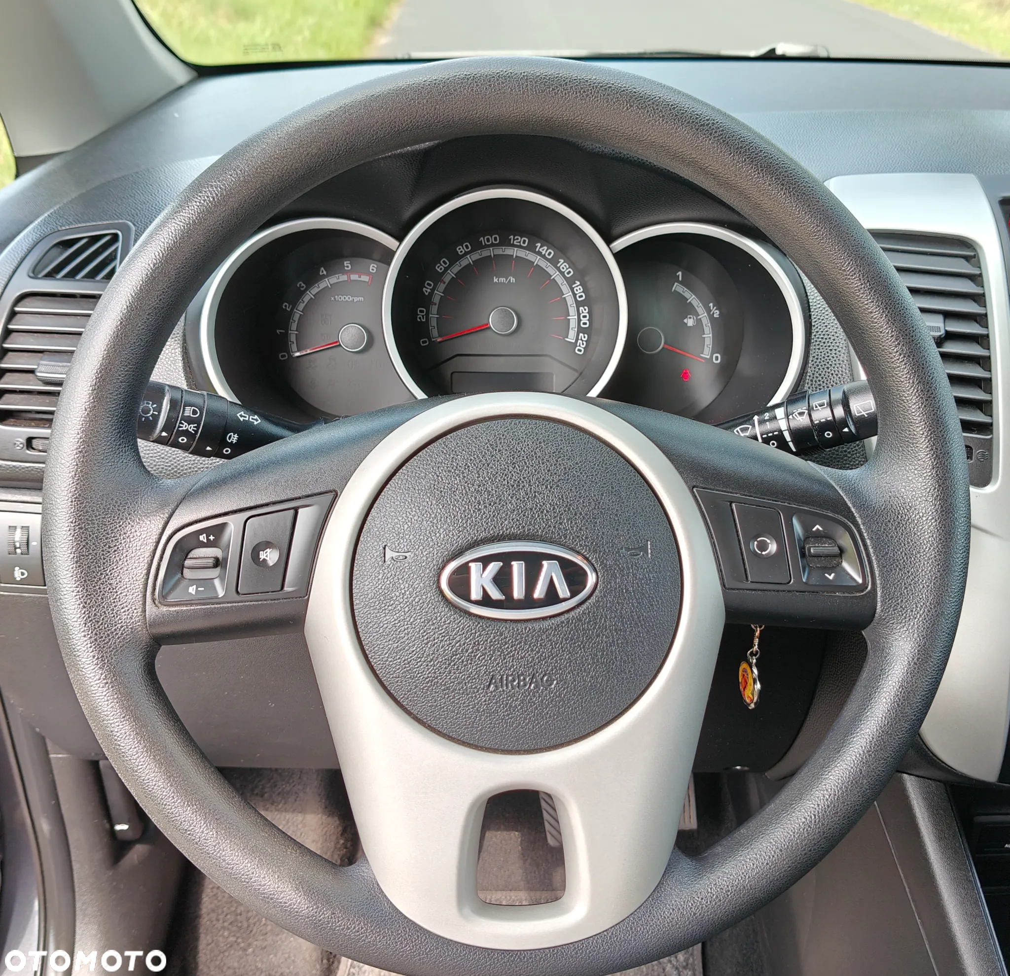 Kia Venga - 13