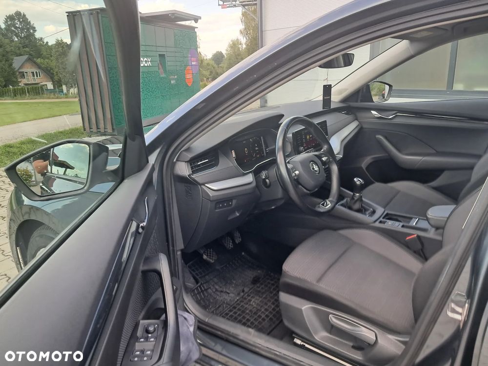 Skoda Octavia 2.0 TDI Ambition - 14