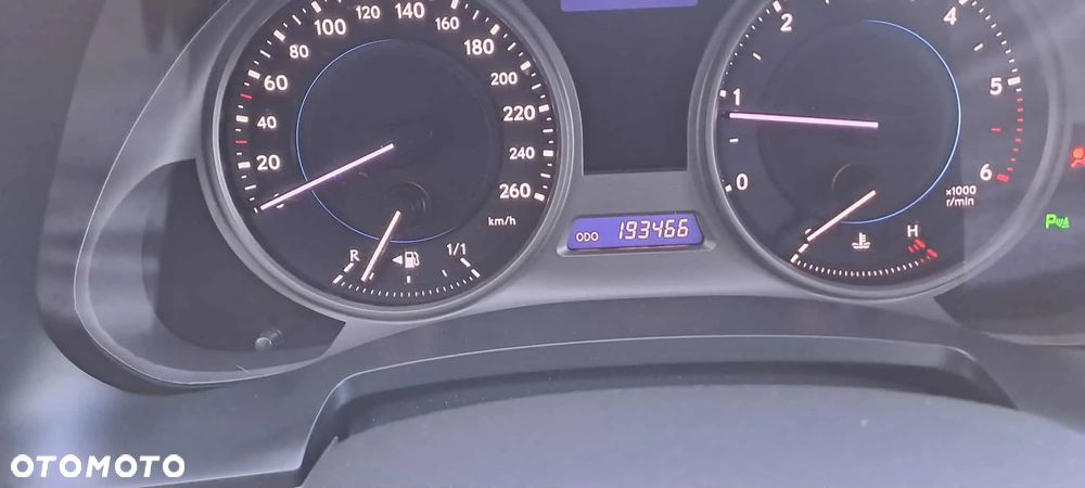 Lexus IS 220d Luxury Line - 26