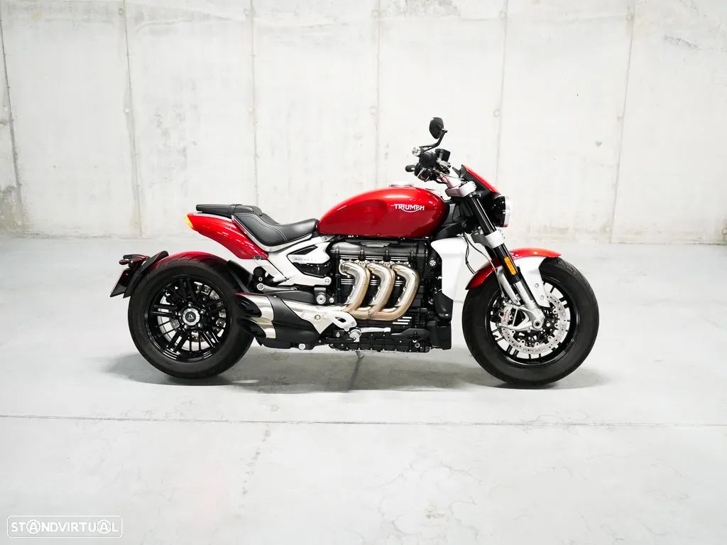 Triumph Rocket 3R - 1