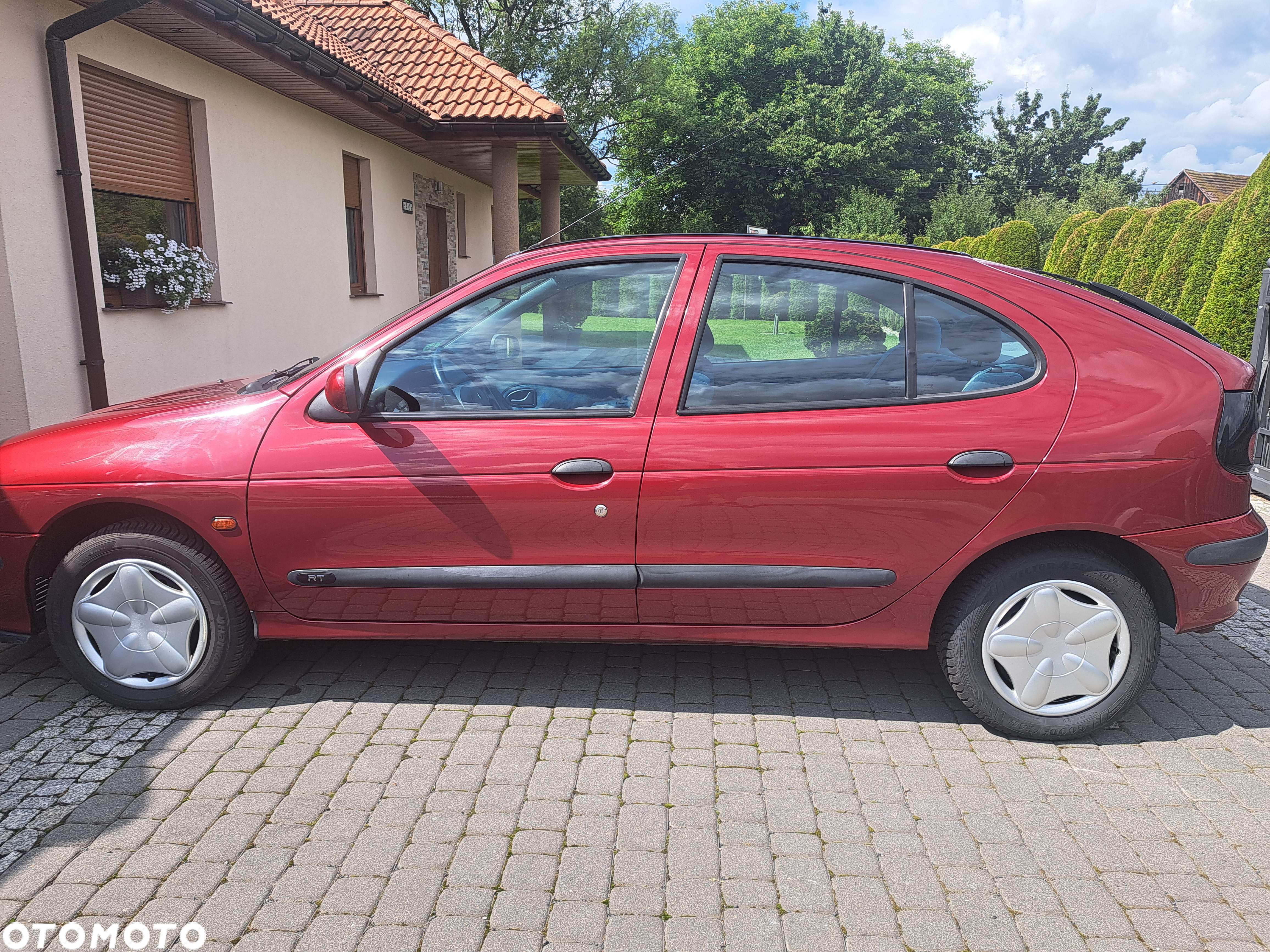 Renault Megane 2.0 RT - 17