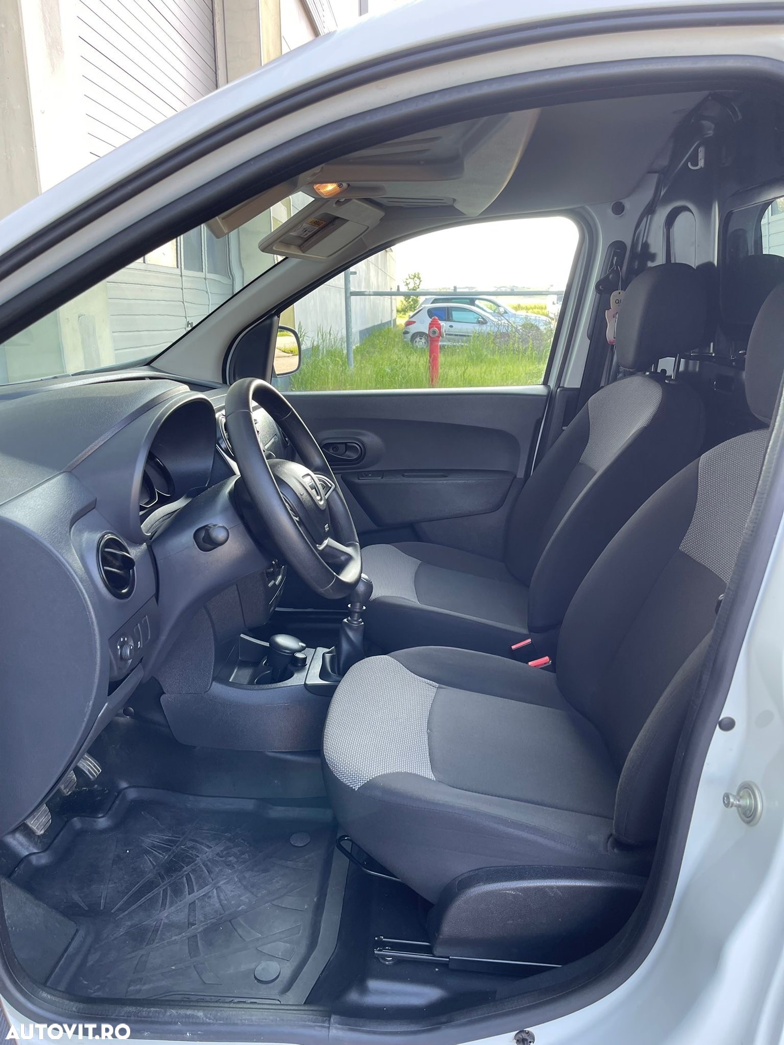 Dacia Dokker 1.5 Blue dCi Laureate - 22
