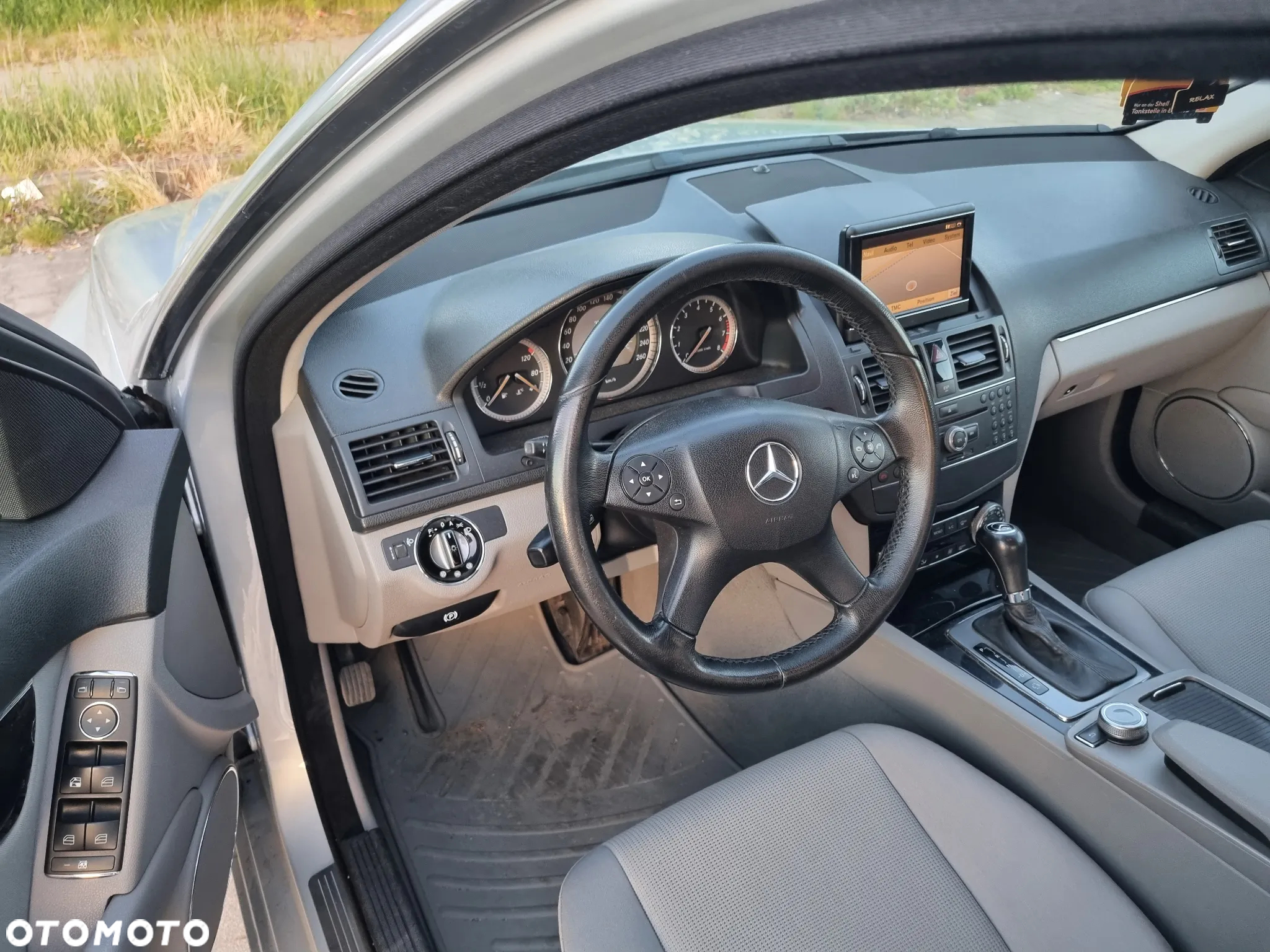 Mercedes-Benz Klasa C 300 7G-TRONIC SPORT EDITION - 27
