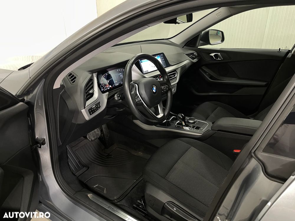 BMW Seria 2 218d Aut. Advantage - 6