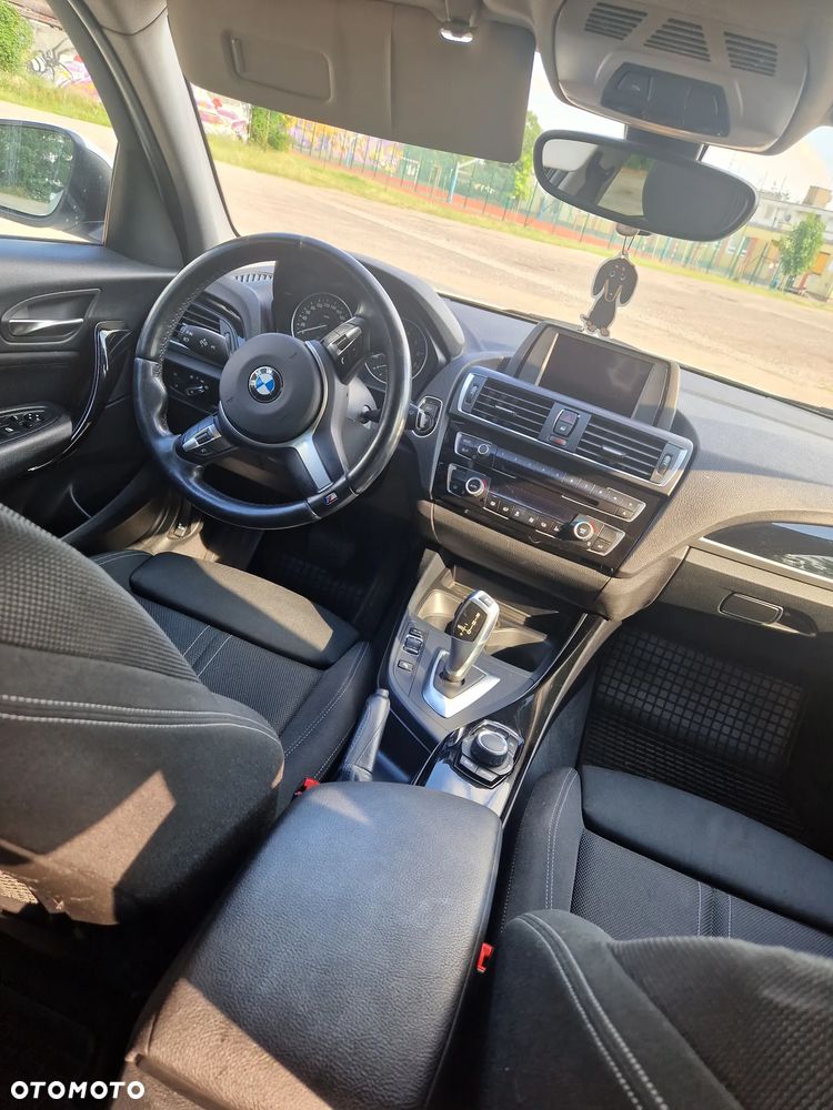 BMW Seria 1 118i GPF Sport Line - 10