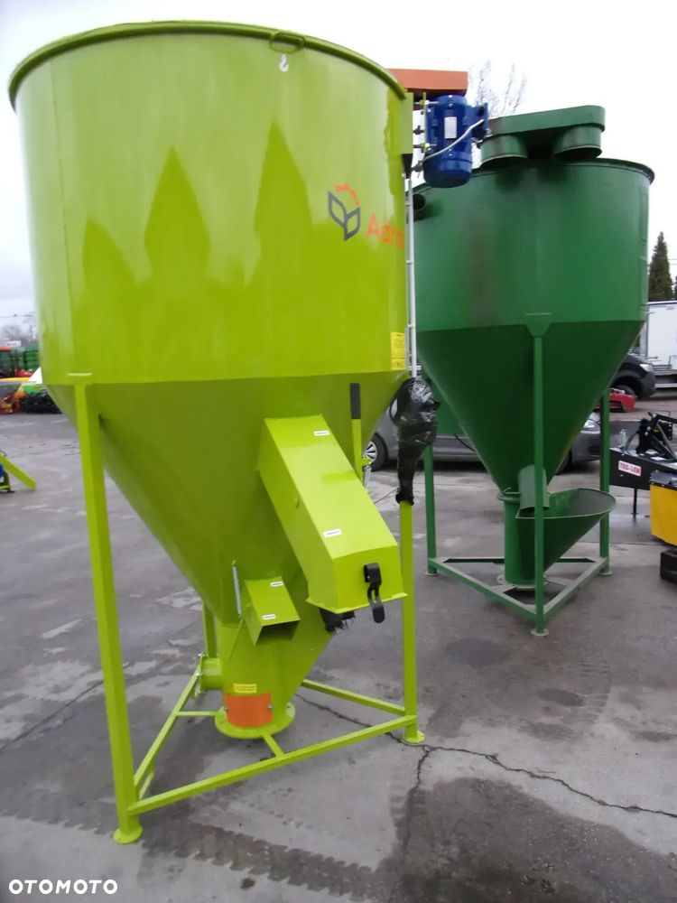 Sipma Śrutownik walcowy, Śrutownik bijakowy, Zgniatacz walcowy do ziarna, Gniotownik, Mieszalnik pasz Twister, H115 PomAugustów, S01/0-S01/1 Adraf, H-962/H-762 Agjat, ZZ 4020 Sipma, Igamet, MS-2000 Bin - 8