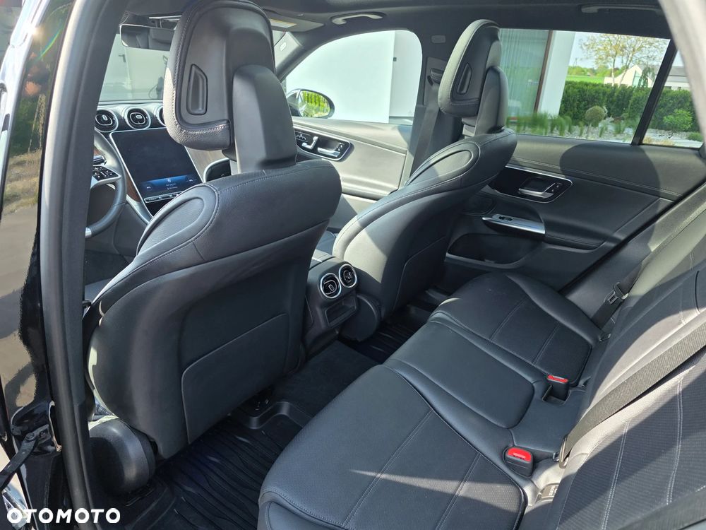 Mercedes-Benz GLC 300 mHEV 4-Matic AMG Line - 32
