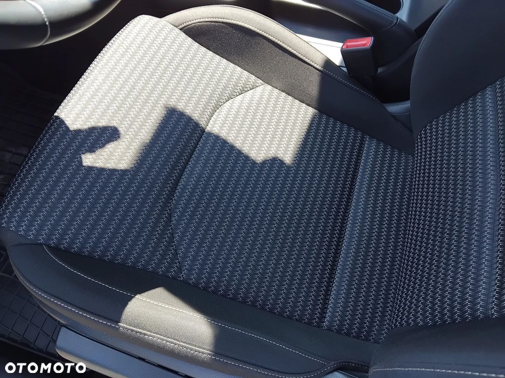Kia XCeed 1.5 T-GDI M DCT - 22