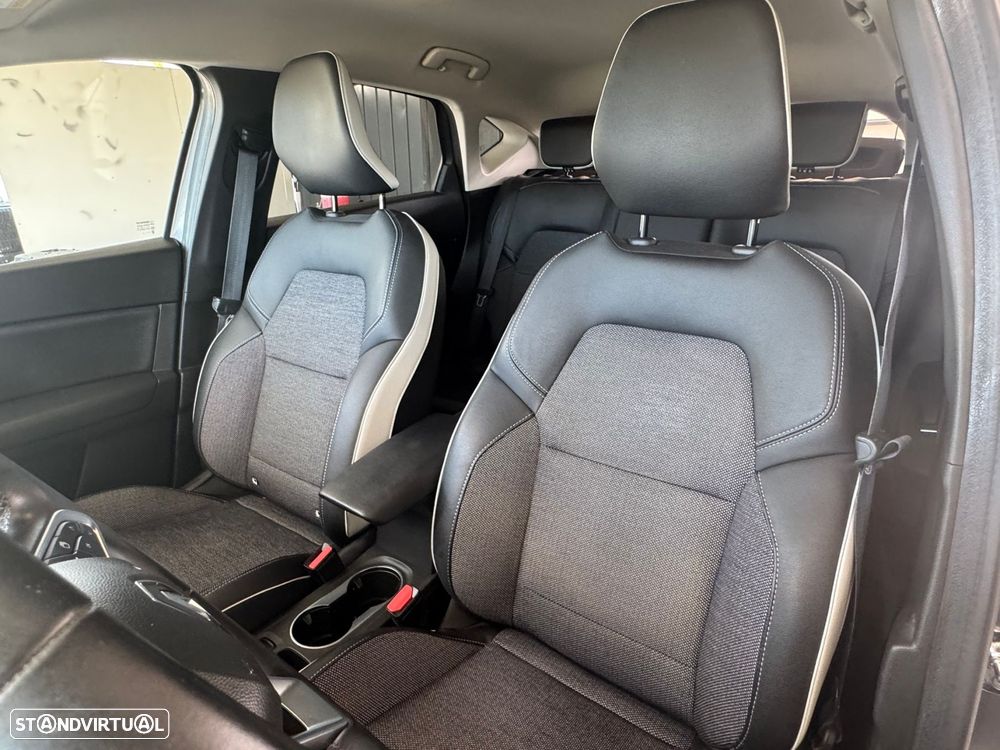 Renault Captur 1.5 dCi Exclusive - 27