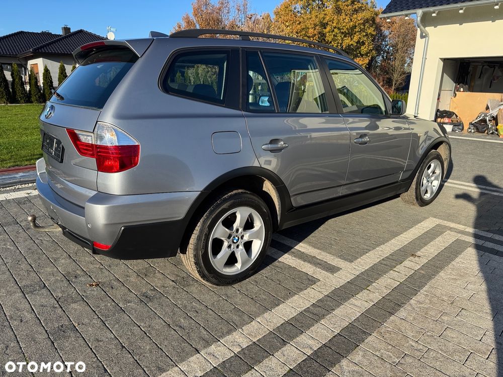 BMW X3 2.0d - 12