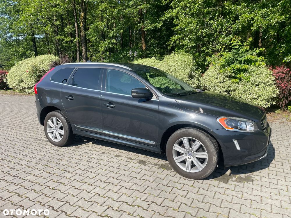 Volvo XC 60 T5 AWD Summum EU6 - 4