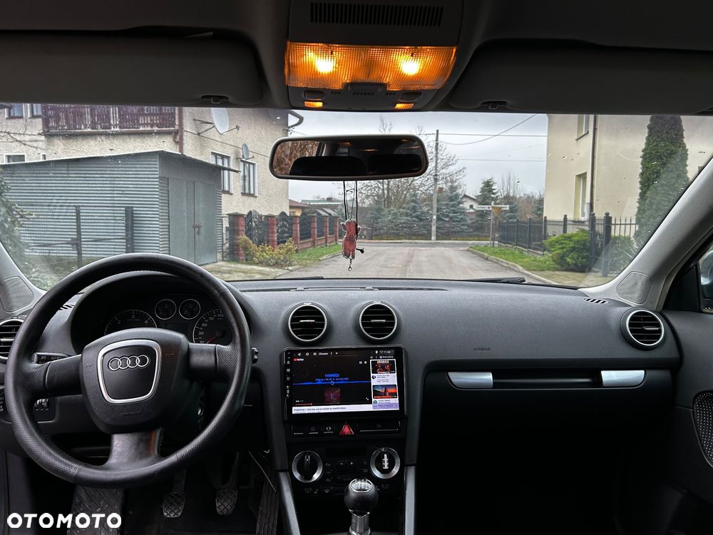 Audi A3 Sportback 2.0 TDI DPF Attraction - 10