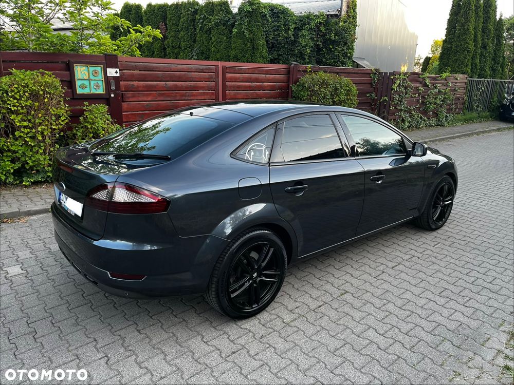 Ford Mondeo 1.8 TDCi Ghia X - 2