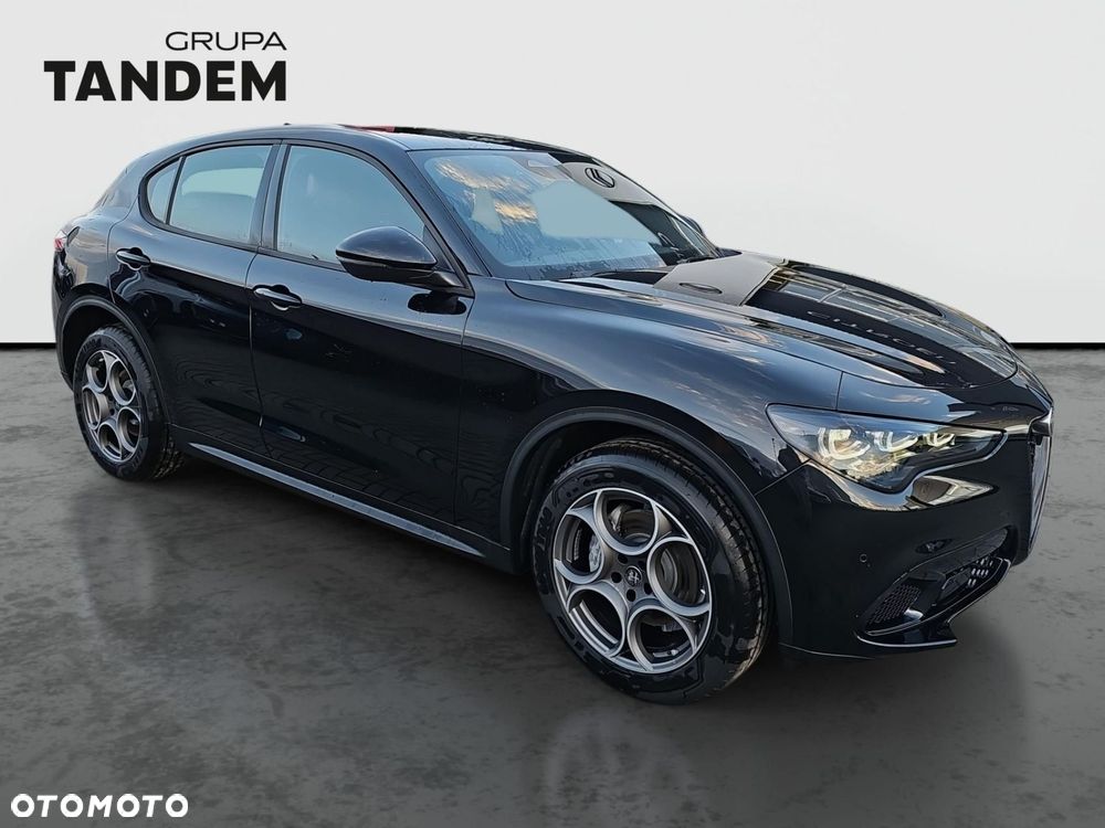 Alfa Romeo Stelvio 2.0 Turbo Sprint Q4 - 3