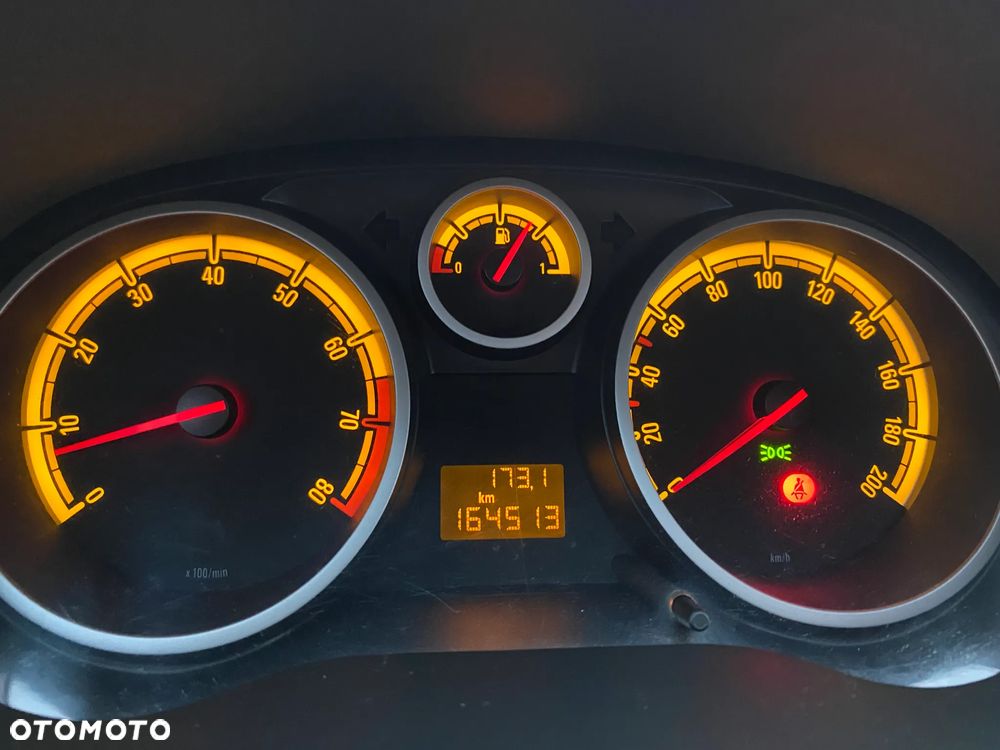 Opel Corsa 1.4 16V Color Edition - 5