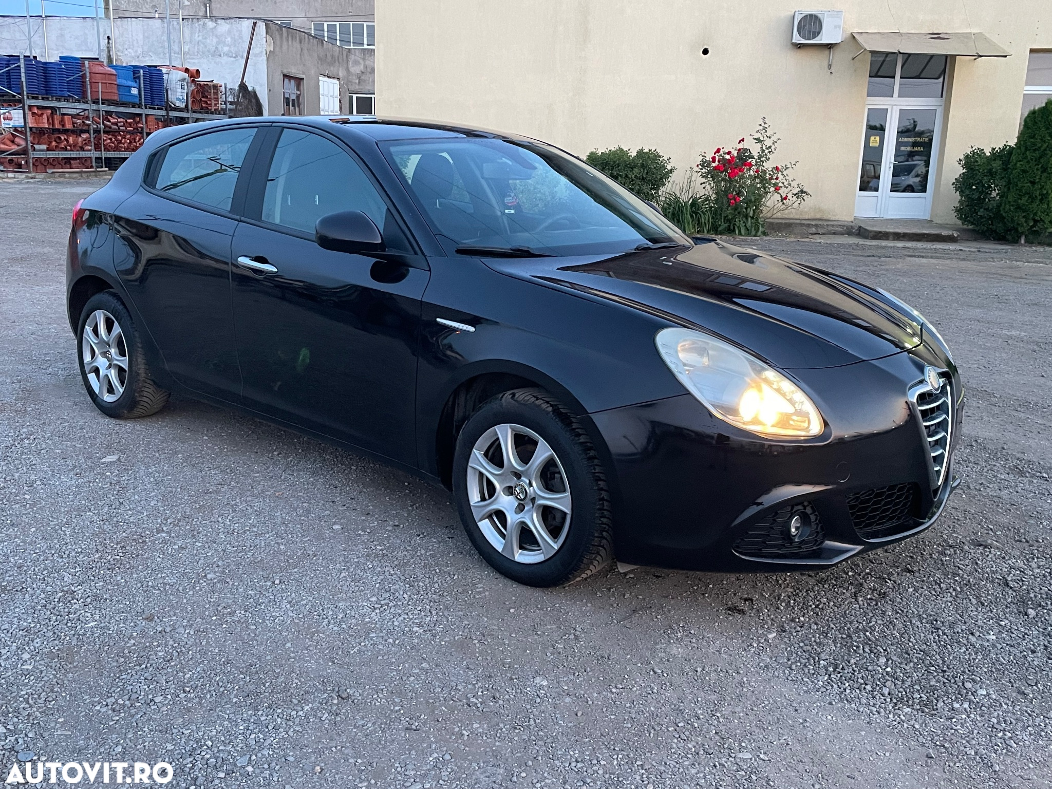 Alfa Romeo Giulietta 1.6 JTDM 16V Turismo - 4