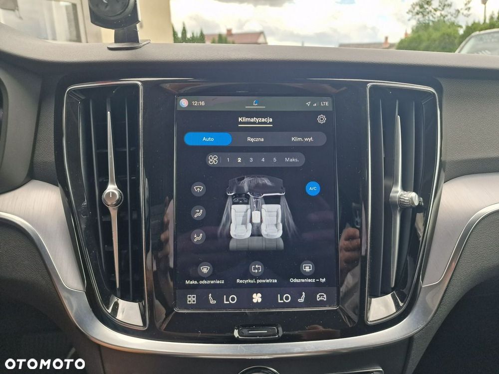 Volvo V60 B3 B DKG Core - 28