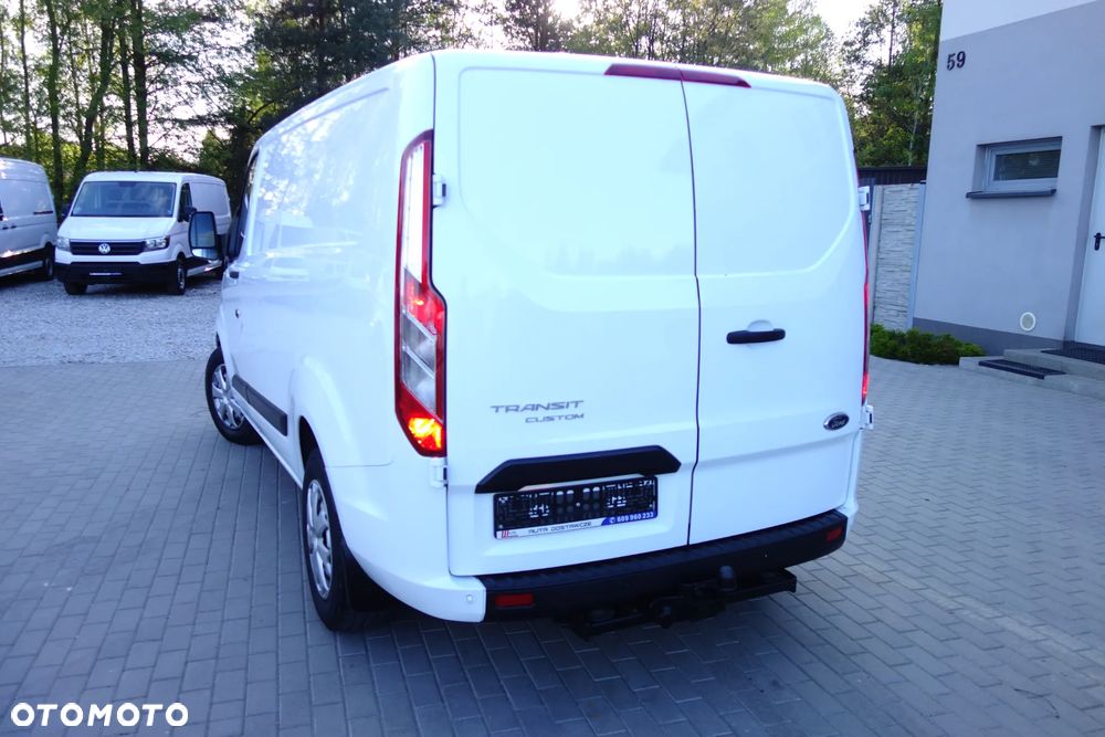 Ford Transit Custom L1H1 Automat 2.0 Ecoblue 130 KM Klima Webasto - 4