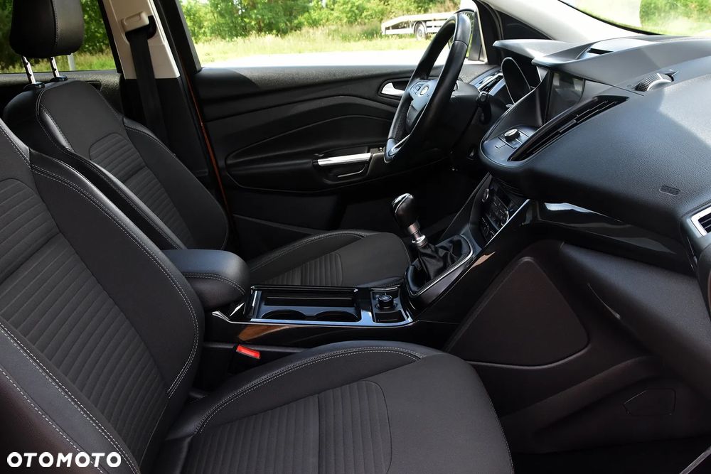Ford Kuga 2.0 TDCi AWD Titanium - 13