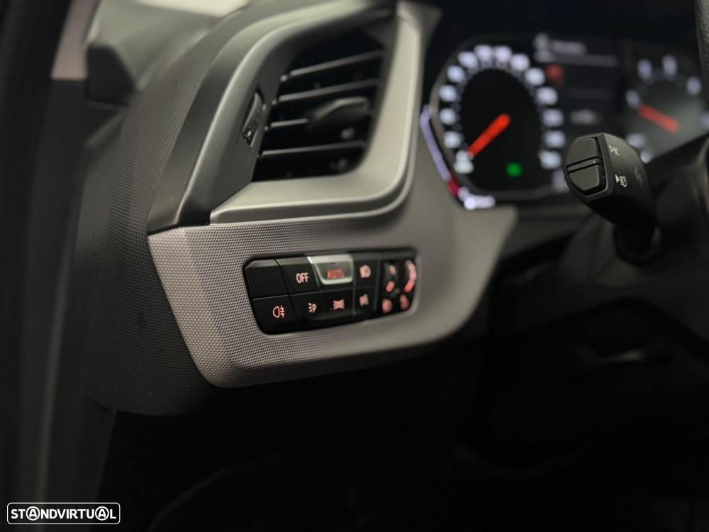 BMW 116 d EfficientDynamics Edition - 28