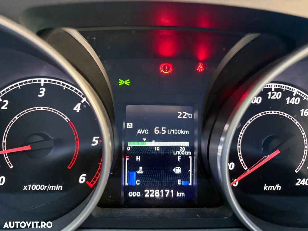 Mitsubishi Outlander 2.2 DI-D 4WD Intense - 10