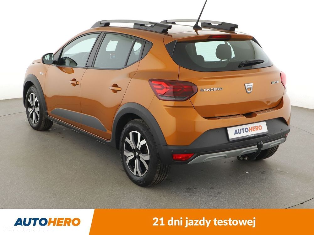 Dacia Sandero - 4