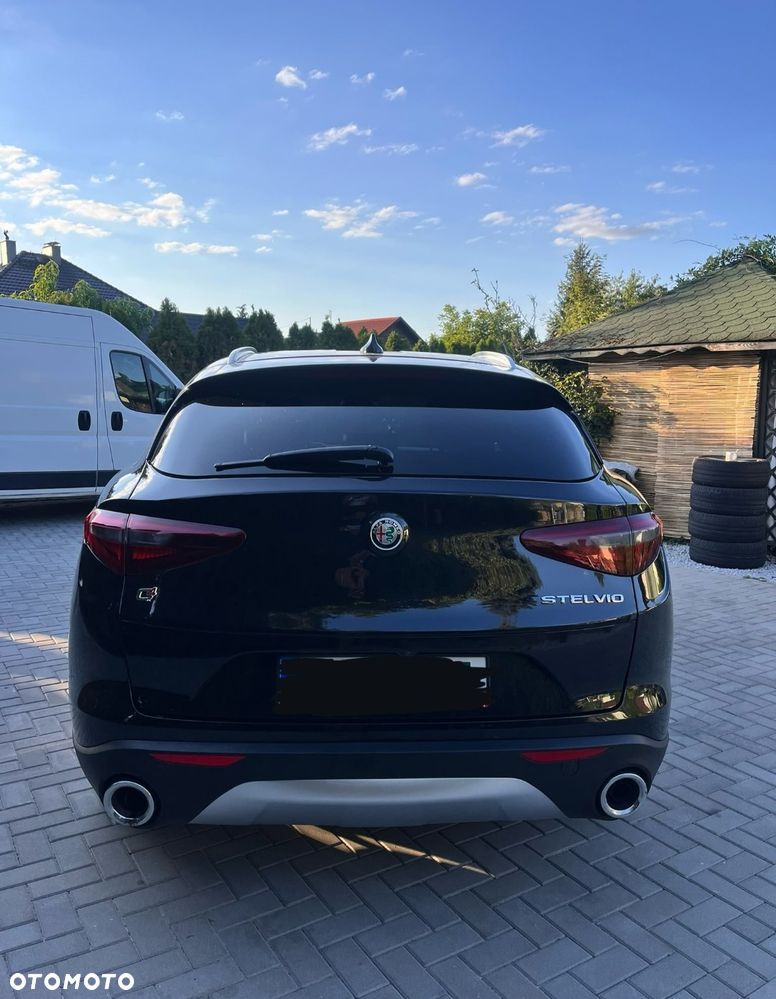 Alfa Romeo Stelvio 2.0 Turbo Super Q4 - 4