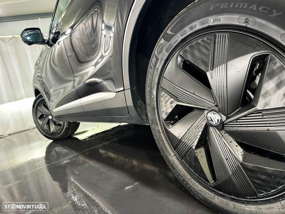 MG ZS EV 50.3 kWh Luxury - 8