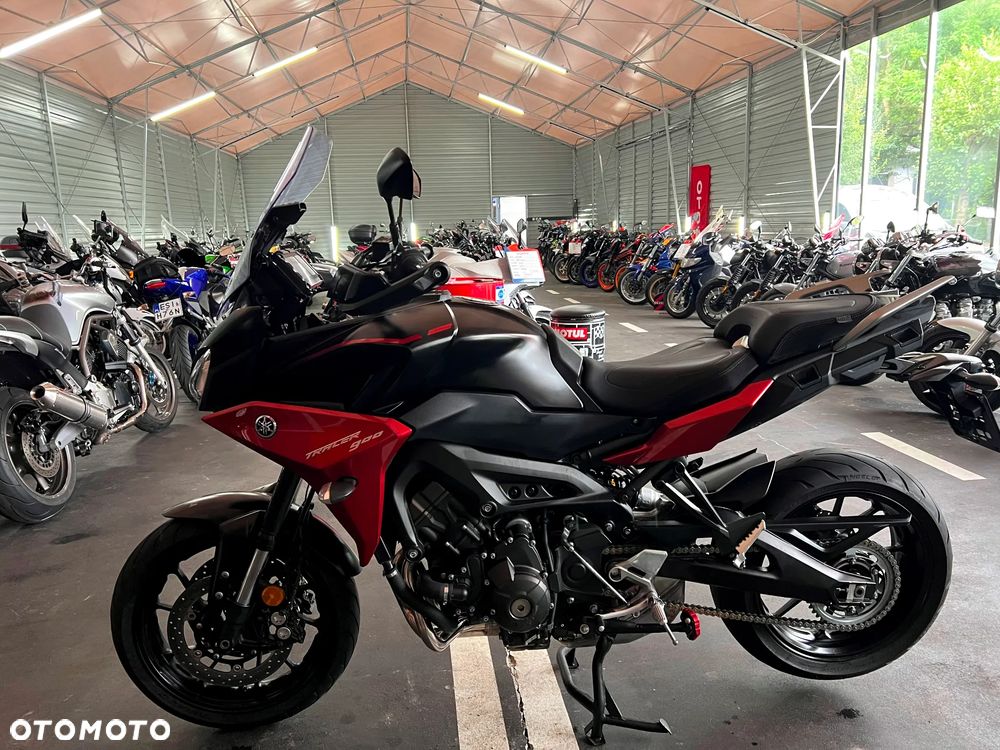 Yamaha MT - 16