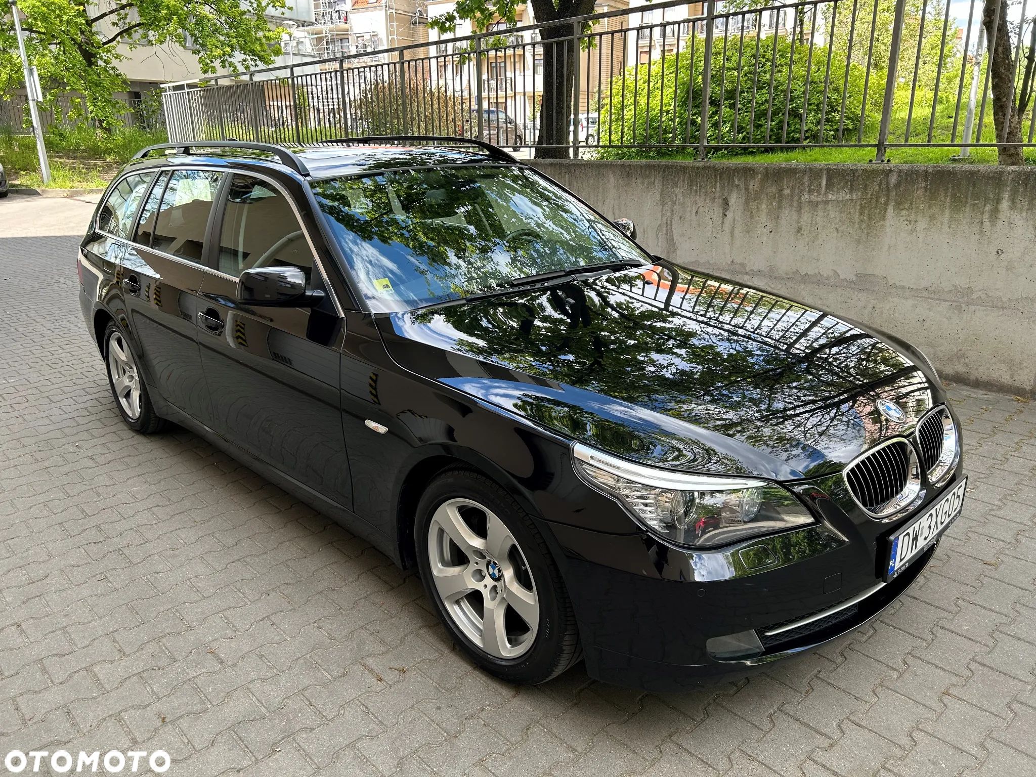 BMW Seria 5 525d Touring - 1