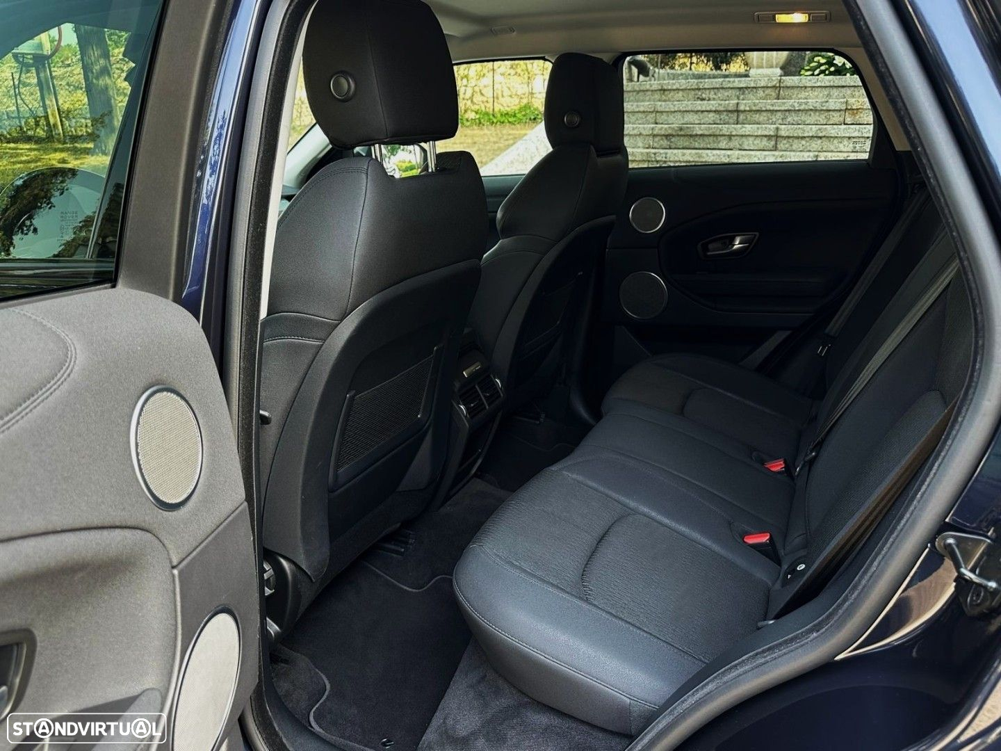 Land Rover Range Rover Evoque 2.0 eD4 Pure - 32