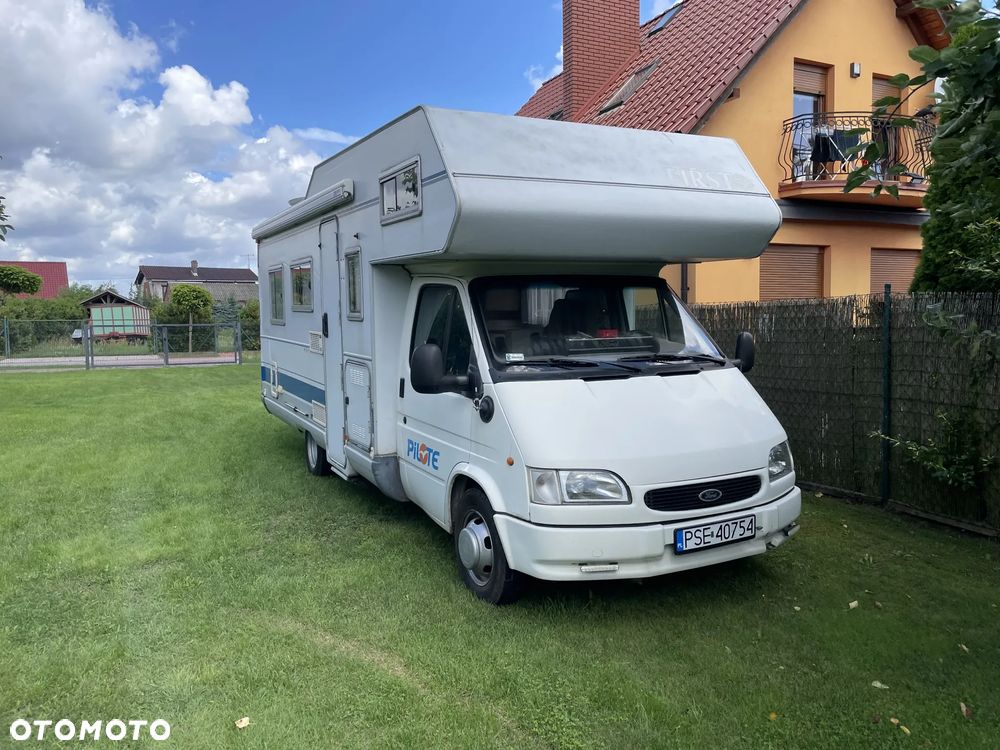 Ford Transit - 1