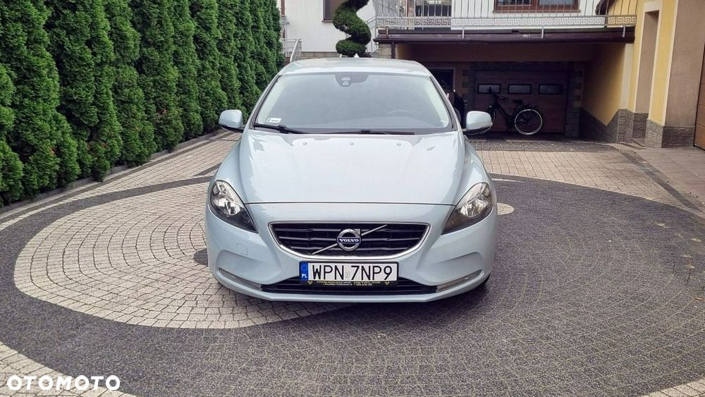 Volvo V40 - 9