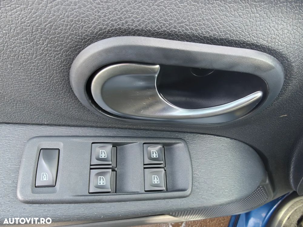 Dacia Lodgy Blue dCi 115 Stepway Plus - 12