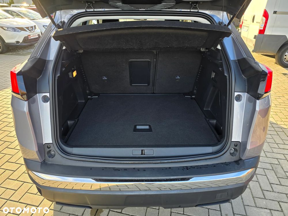 Peugeot 3008 - 19