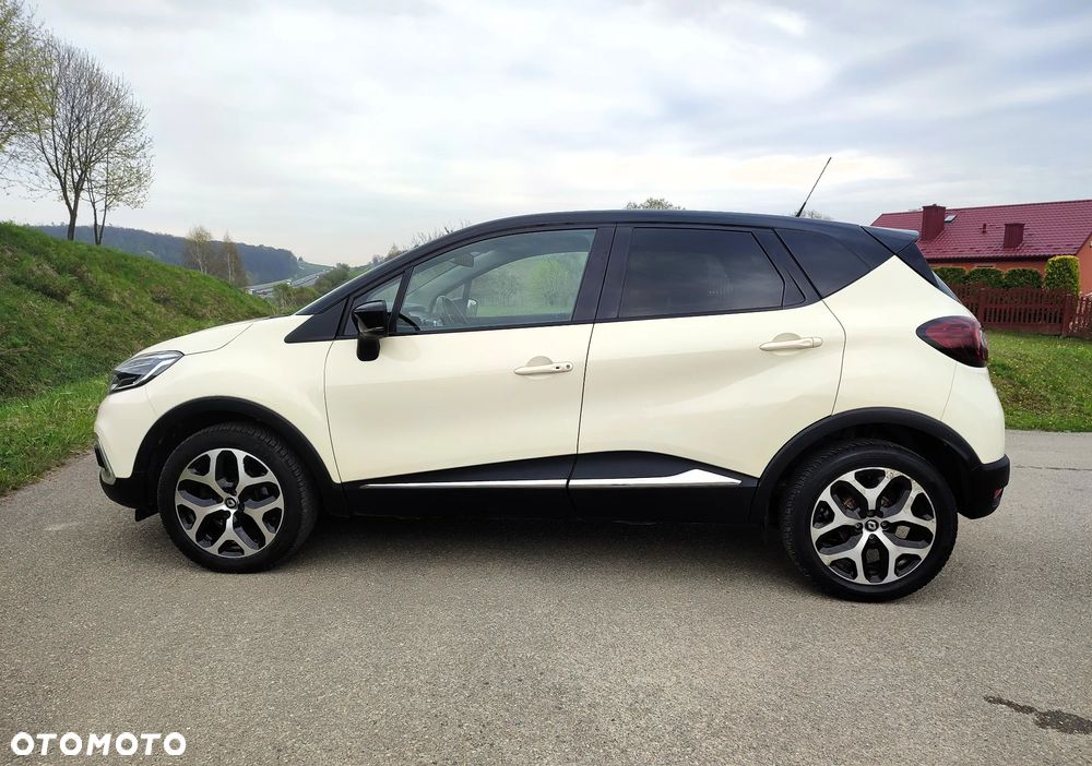 Renault Captur ENERGY TCe 120 Elysee - 11