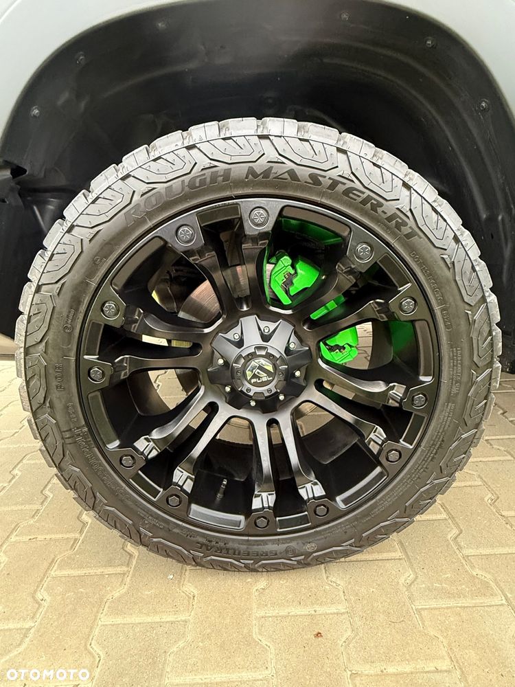 Dodge RAM 1500 5.7 4x4 - 30