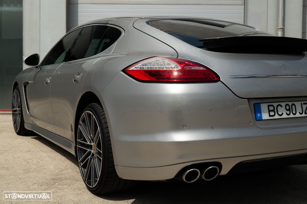 Porsche Panamera S PDK - 7