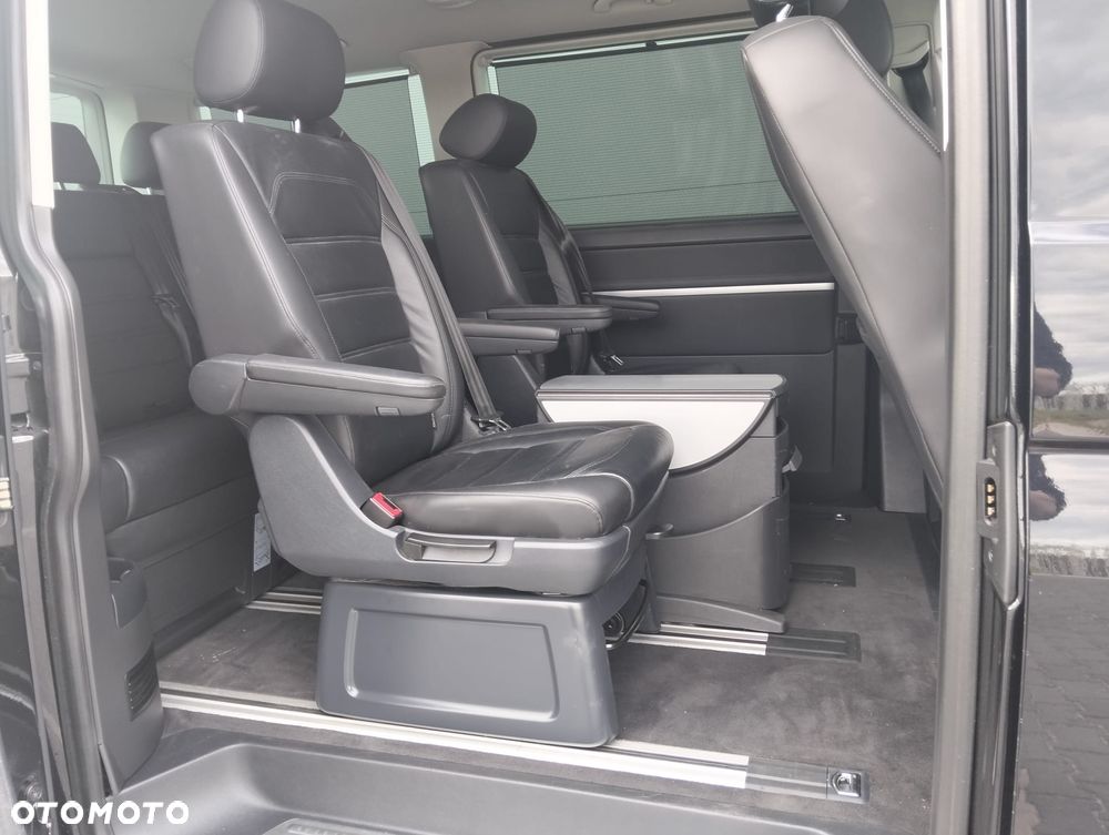 Volkswagen Multivan 2.0 TDI L1 Highline DSG - 17