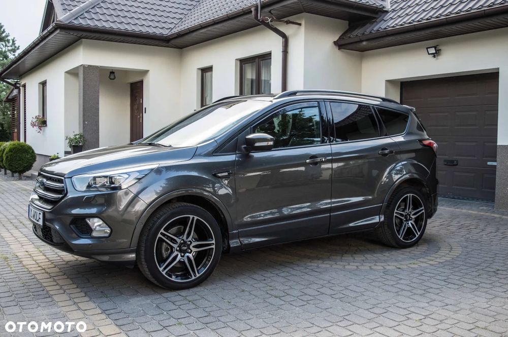 Ford Kuga 2.0 TDCi 4x2 ST-Line - 4