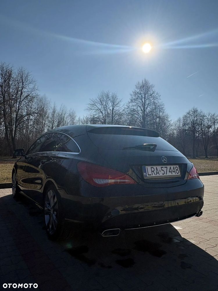 Mercedes-Benz CLA 180 UrbanStyle Edition - 4
